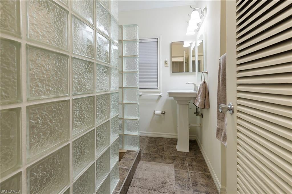 CLEWISTON - Residential