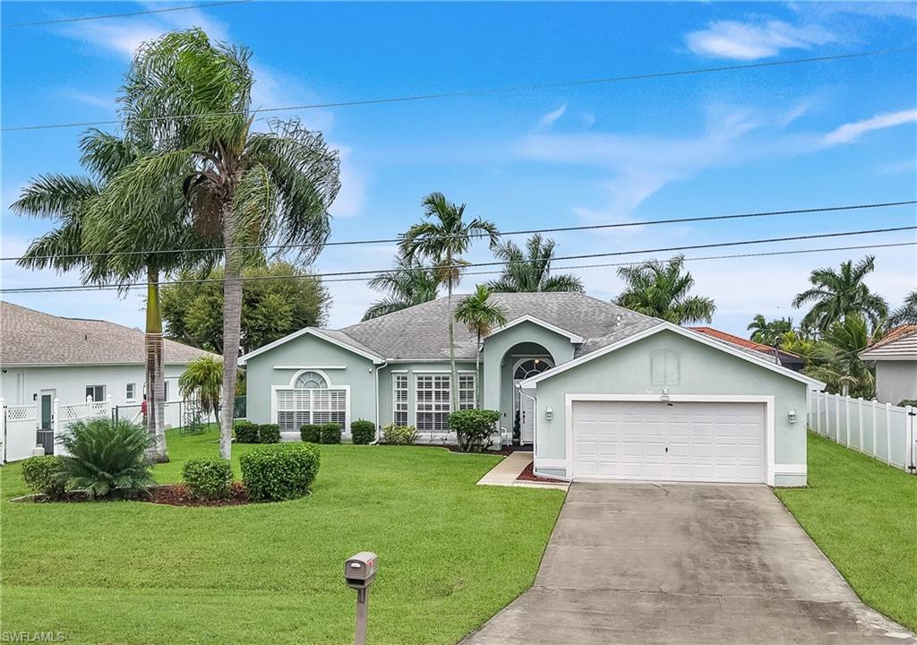 CAPE CORAL - Residential