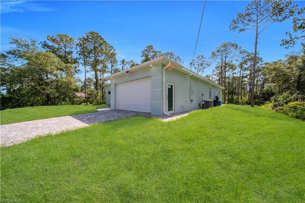 LEHIGH ACRES - Residential