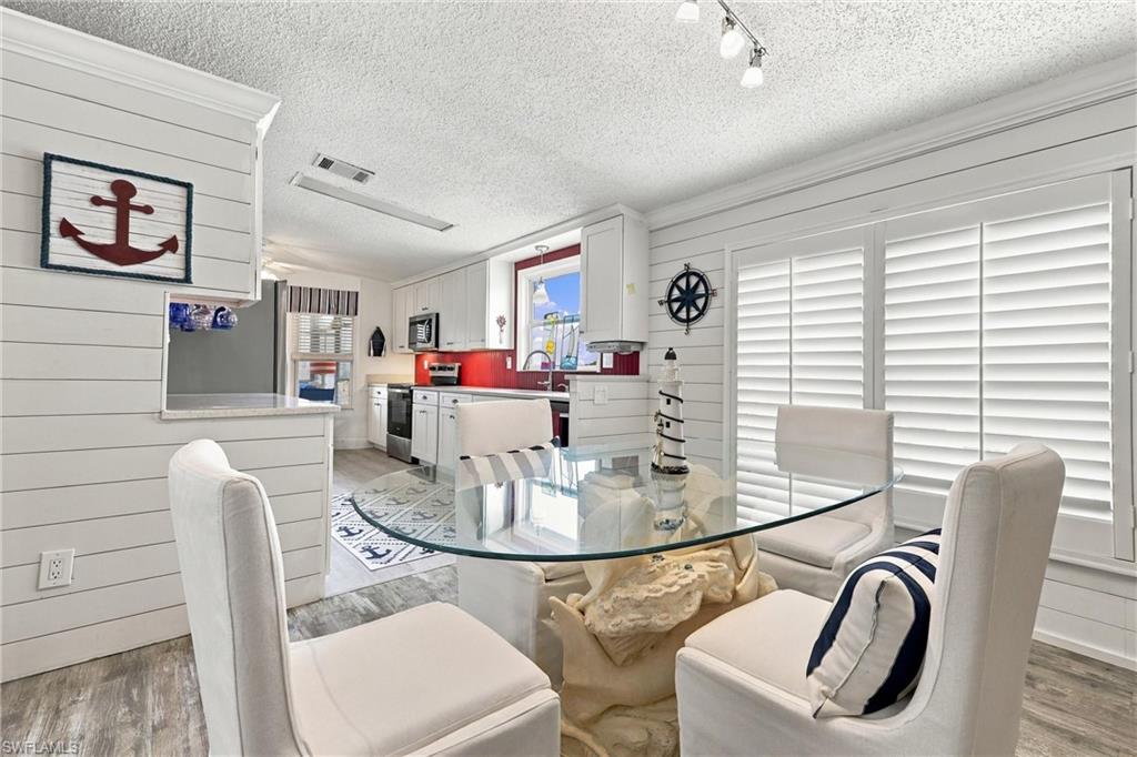 CHERRY ESTATES - Residential