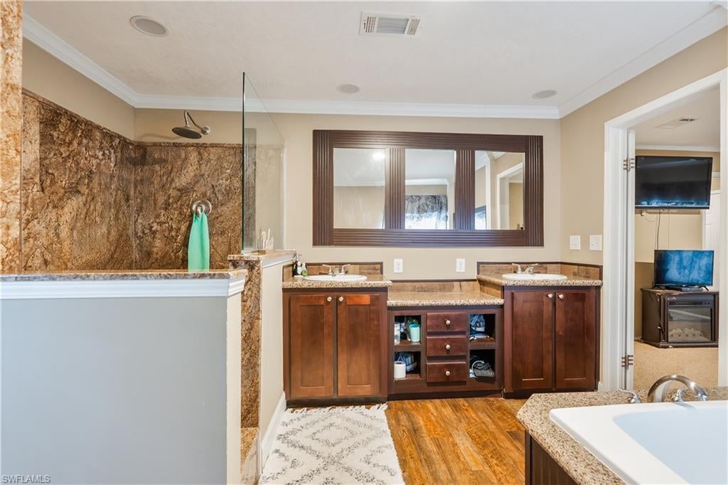 MONTURA RANCH ESTATES - Residential