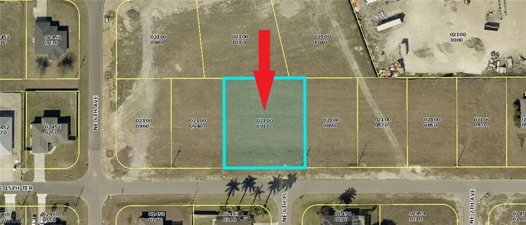 CAPE CORAL - Land