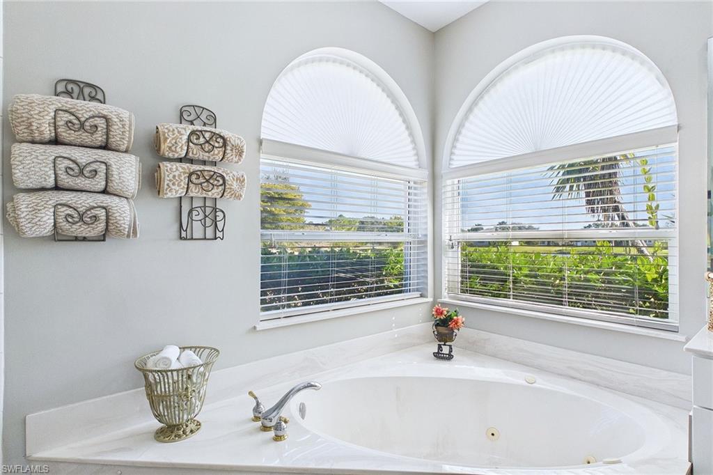 RIVERWIND COVE - Residential