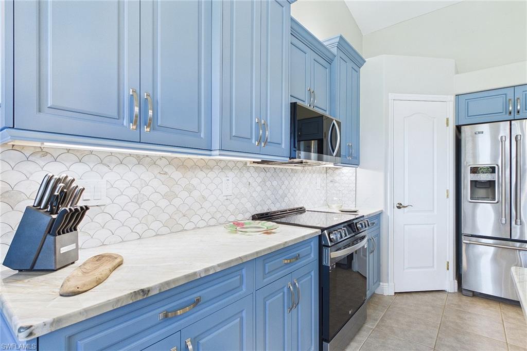 RIVERWIND COVE - Residential