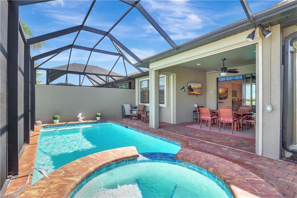 WINDING CYPRESS - Residential