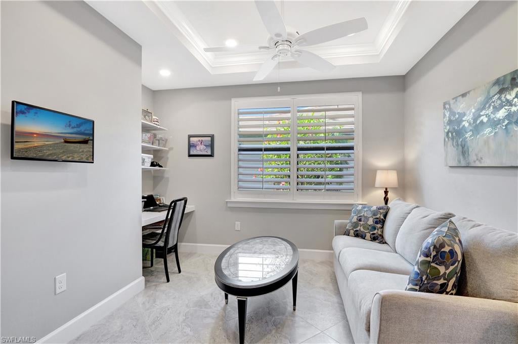 WINDING CYPRESS - Residential