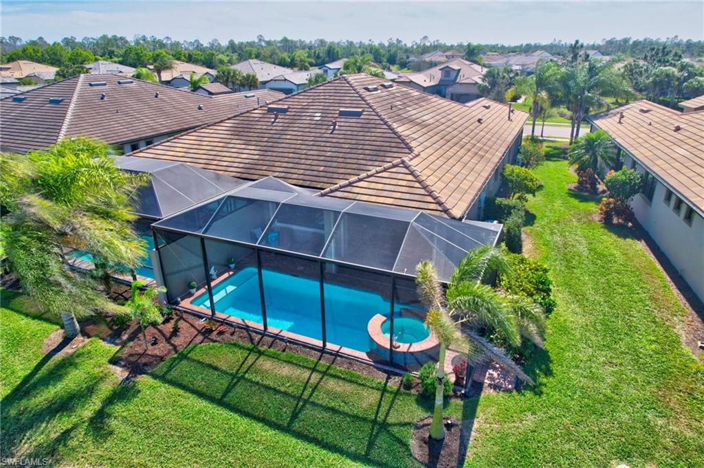 WINDING CYPRESS - Residential