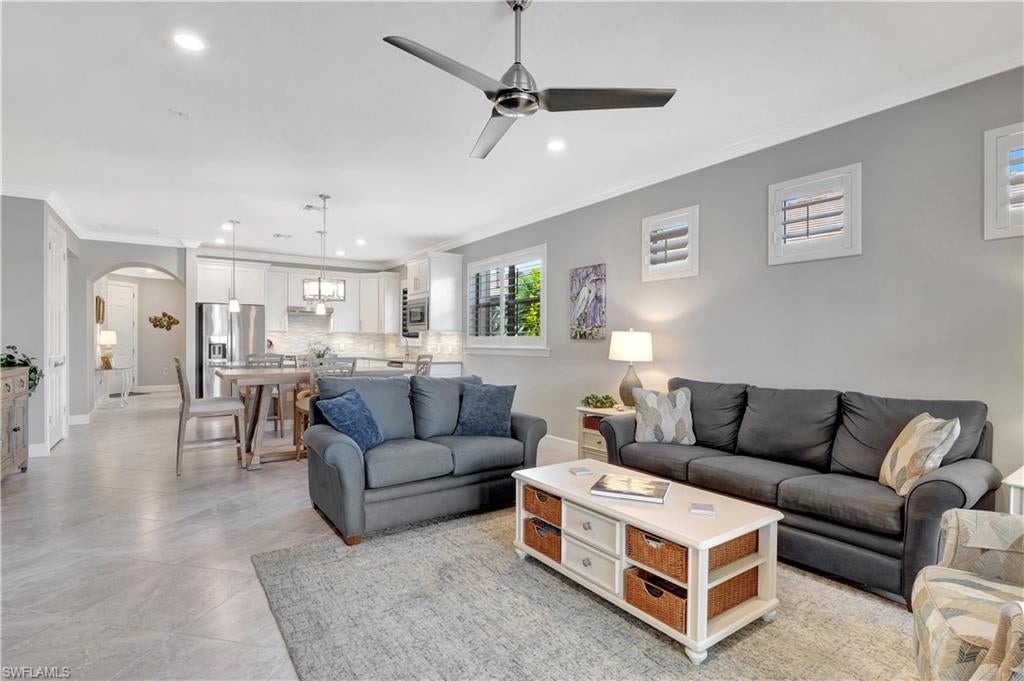 WINDING CYPRESS - Residential