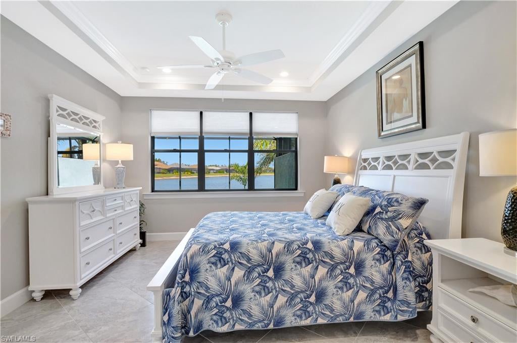 WINDING CYPRESS - Residential