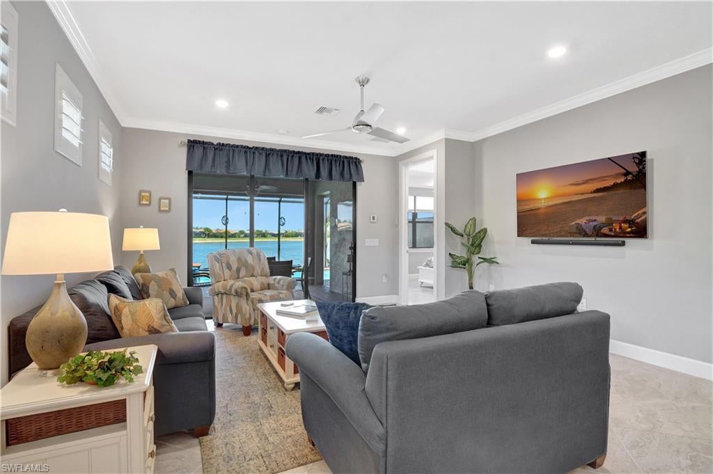 WINDING CYPRESS - Residential
