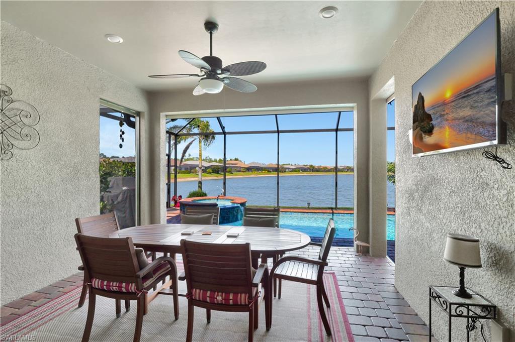 WINDING CYPRESS - Residential