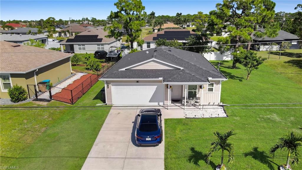 CAPE CORAL - Residential