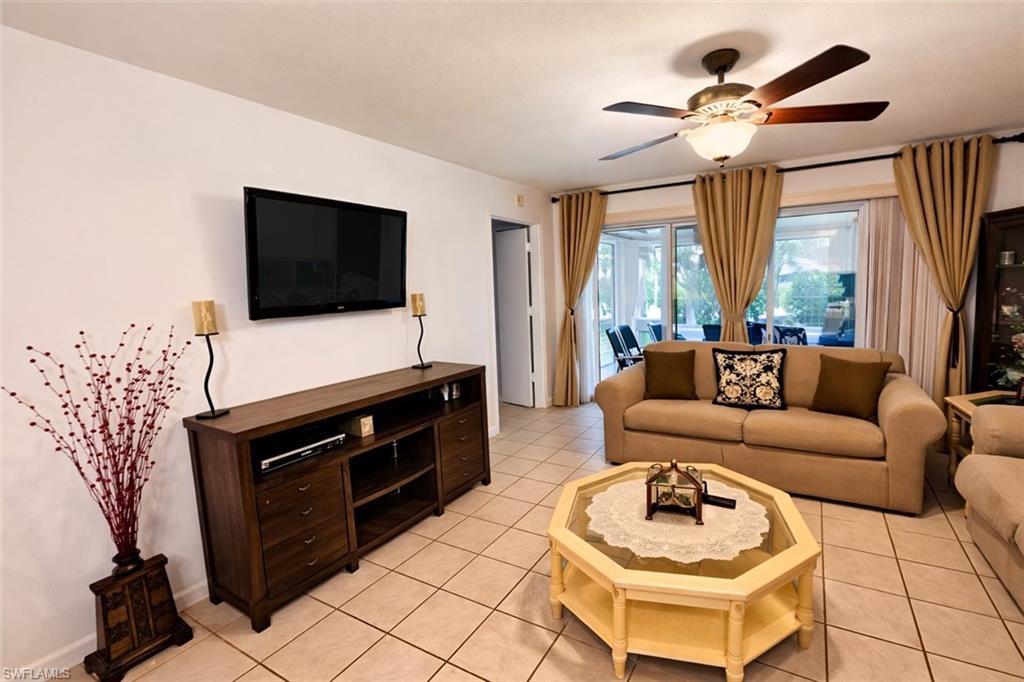 VILLAGES AT EMERALD LAKES - Residential Lease