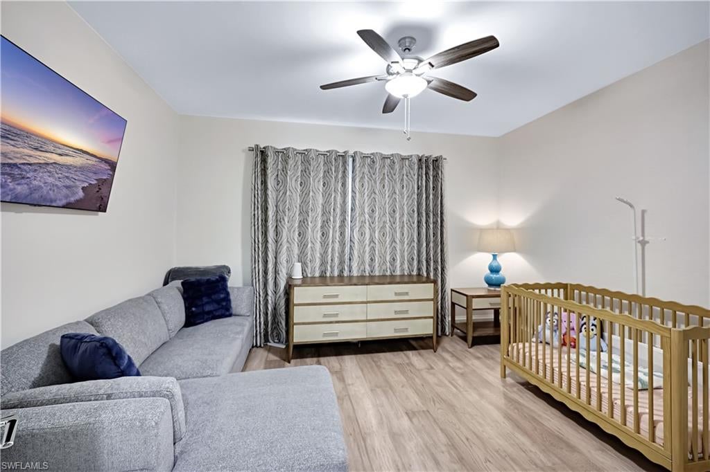 BAREFOOT BEACH CLUB - Residential