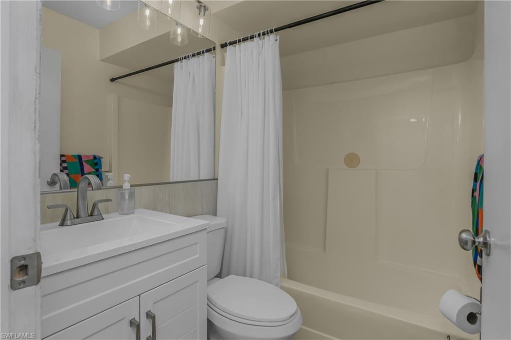 CYPRESS LAKE ESTATES - Residential