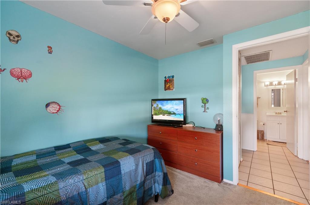 SAN CARLOS PARK - Residential