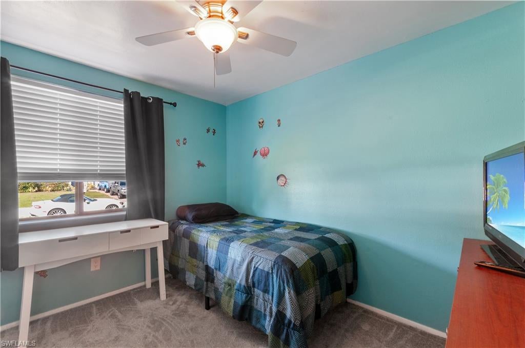 SAN CARLOS PARK - Residential
