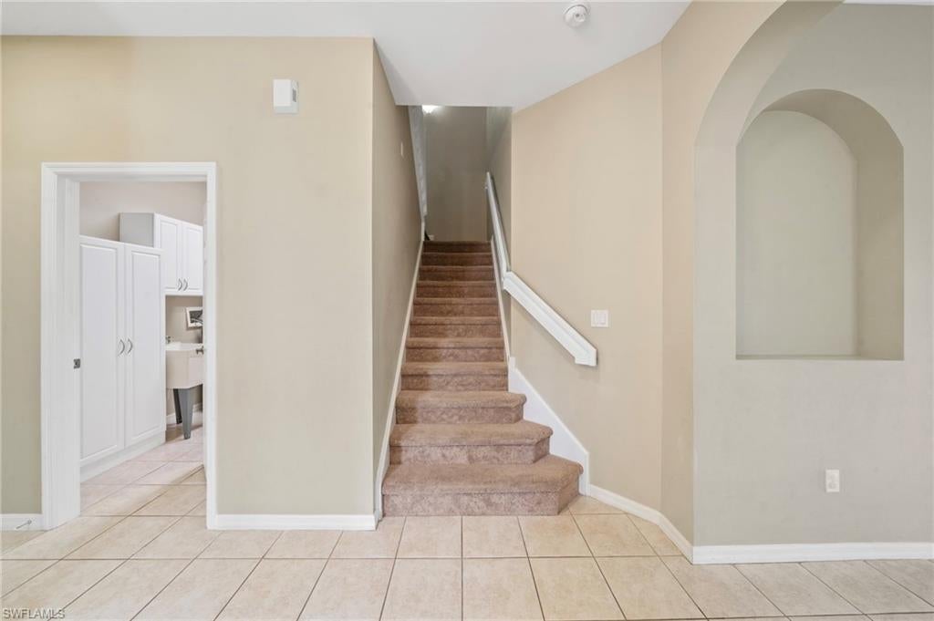 SUMMIT PLACE - Residential