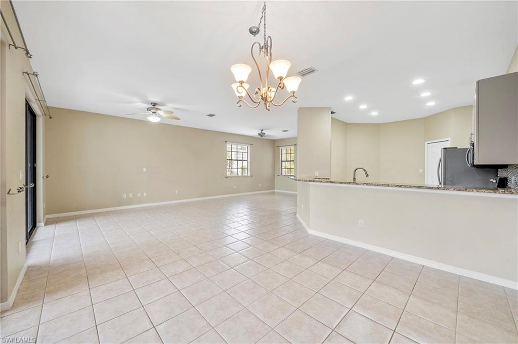 SUMMIT PLACE - Residential