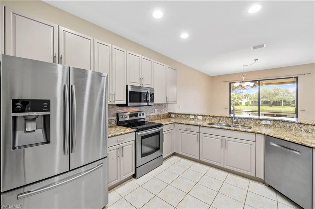 SUMMIT PLACE - Residential
