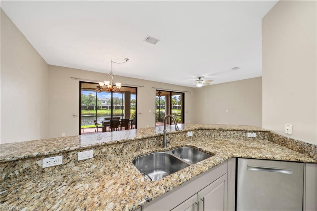 SUMMIT PLACE - Residential