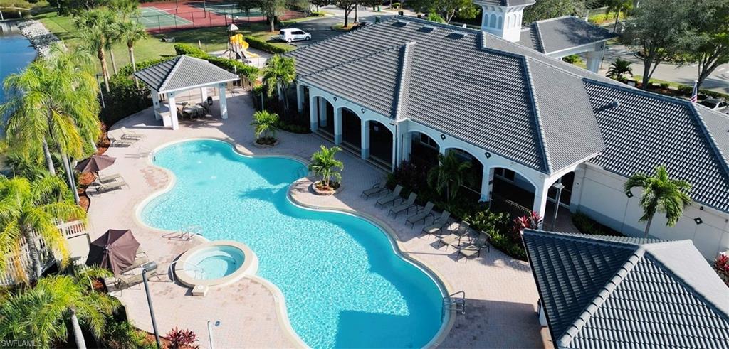 SUMMIT PLACE - Residential