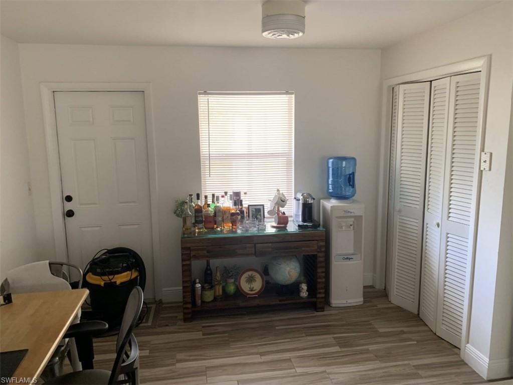 NAPLES VILLAS - Residential Lease