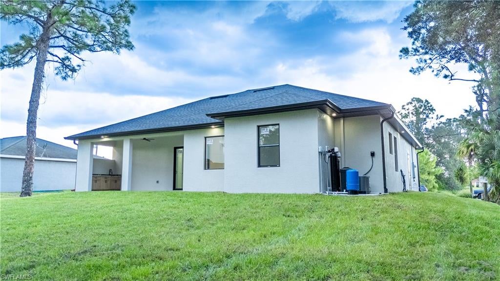 LEHIGH ACRES - Residential