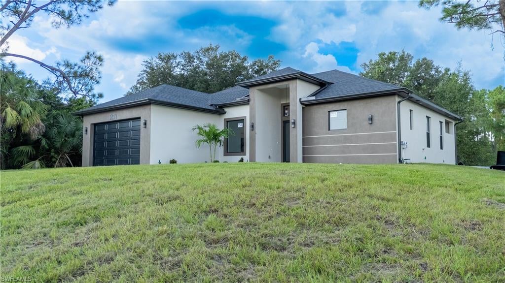 LEHIGH ACRES - Residential