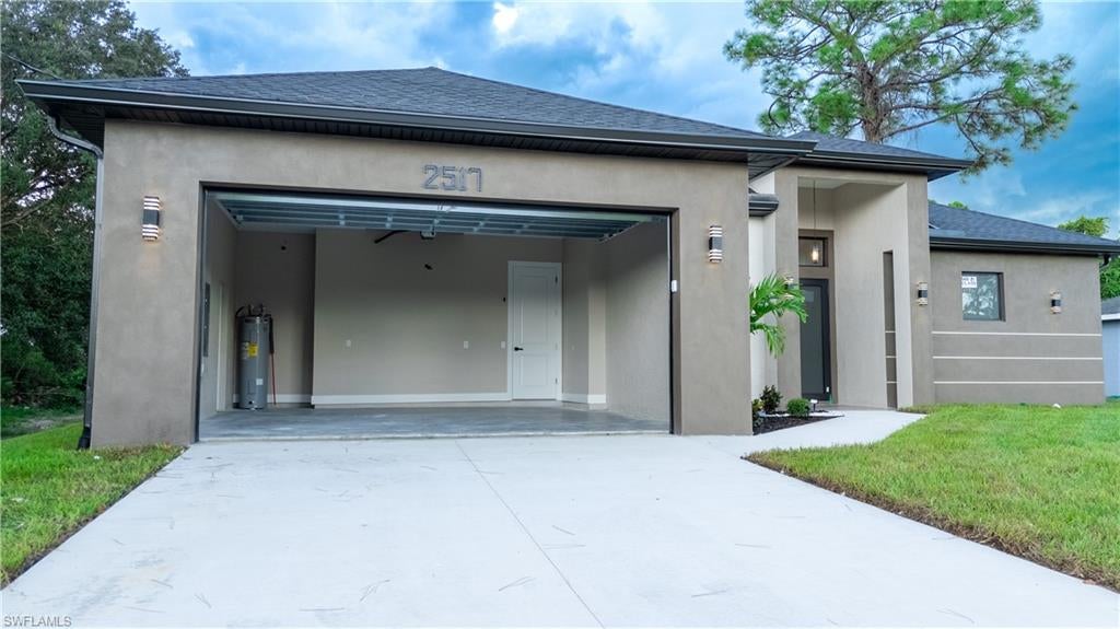 LEHIGH ACRES - Residential
