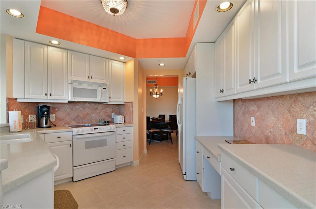 THE DUNES - Residential Lease