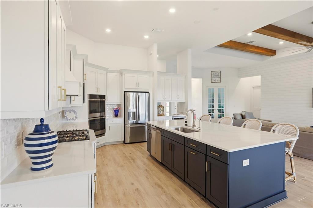 ESPLANADE LAKE CLUB - Residential