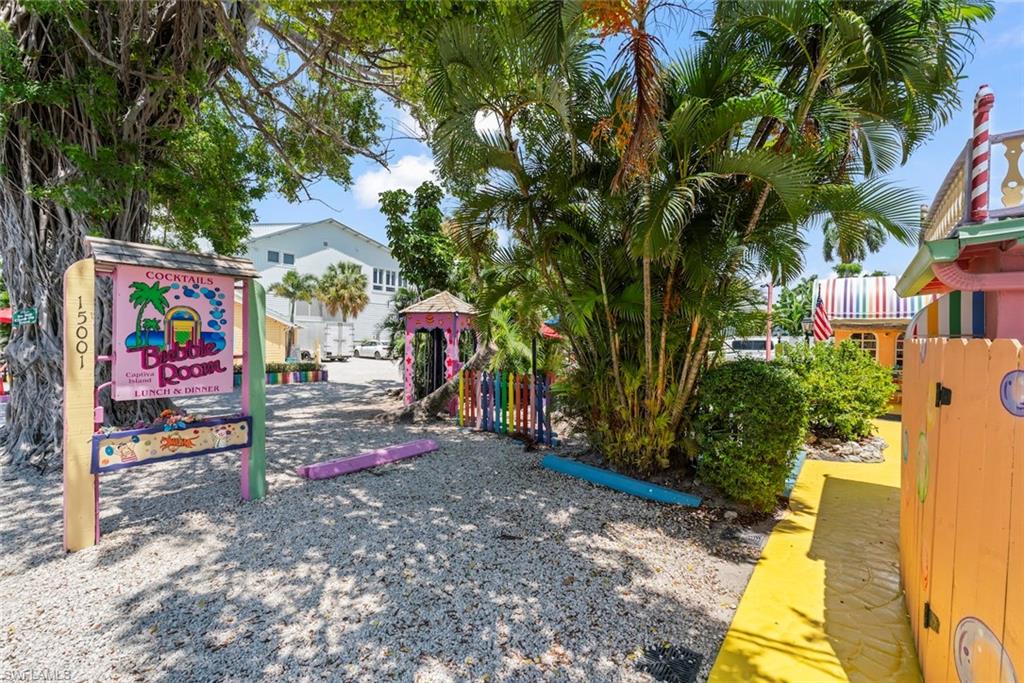 TENNIS VILLAS - Residential