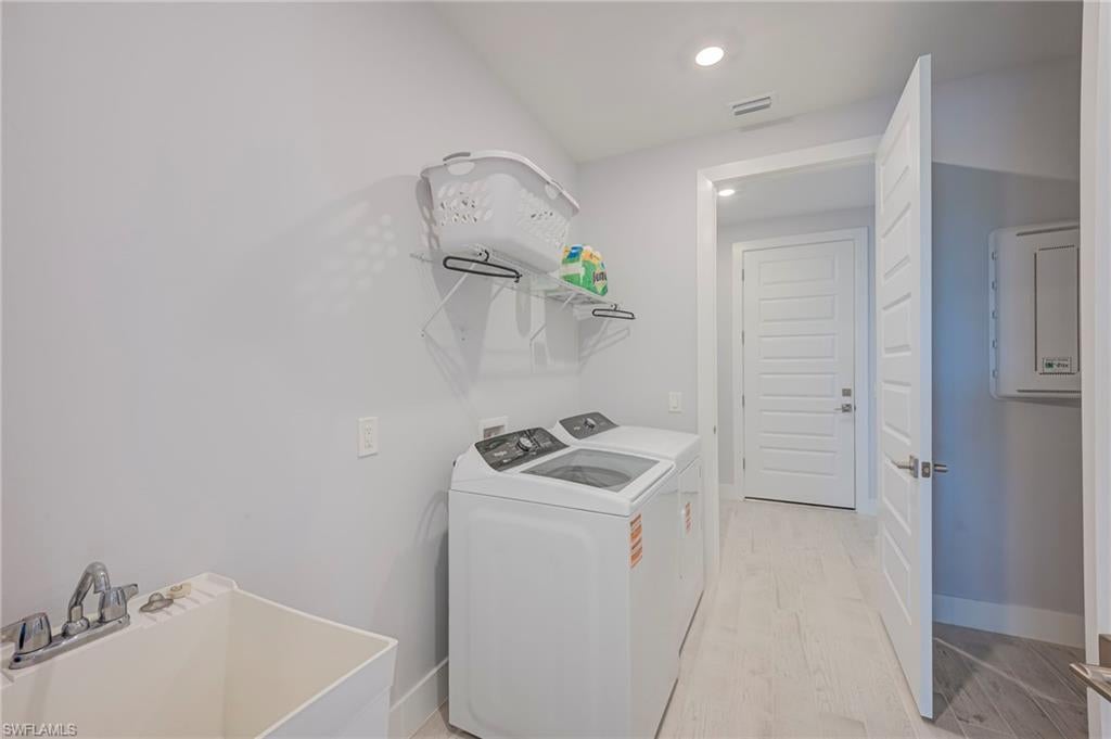 DEL WEBB - Residential
