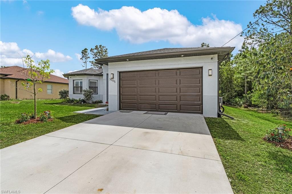 LEHIGH ACRES - Residential