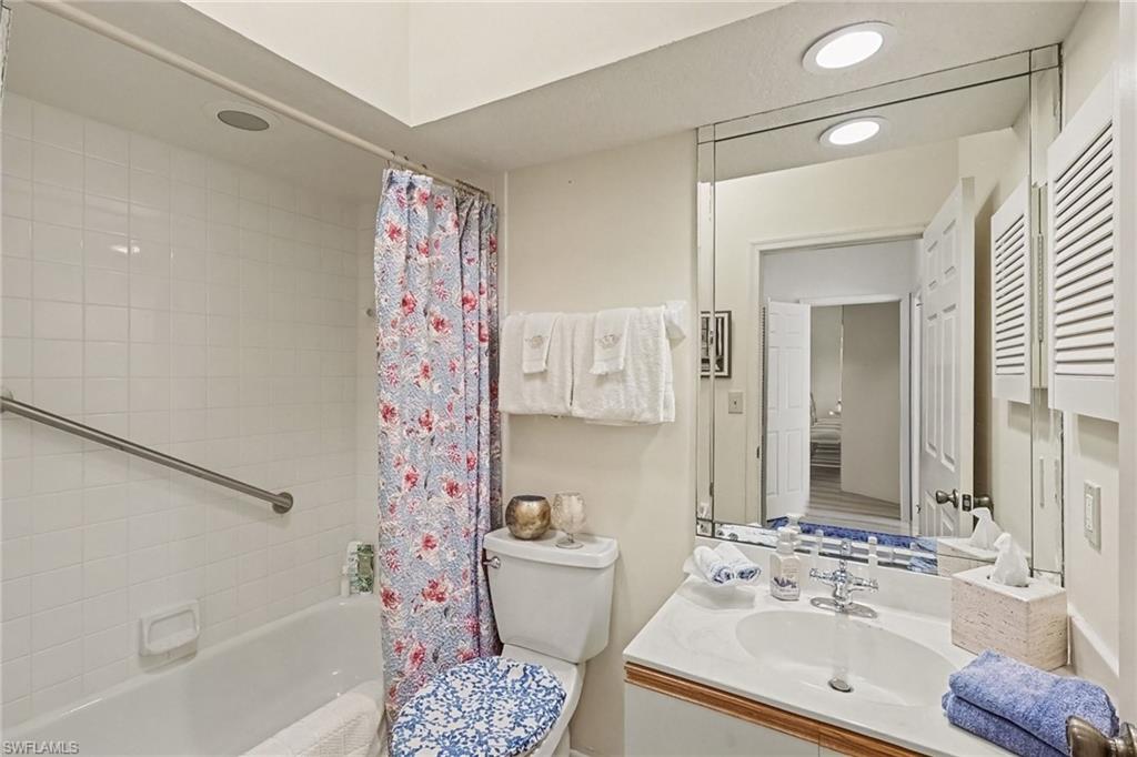 CHARDONNAY - Residential Lease