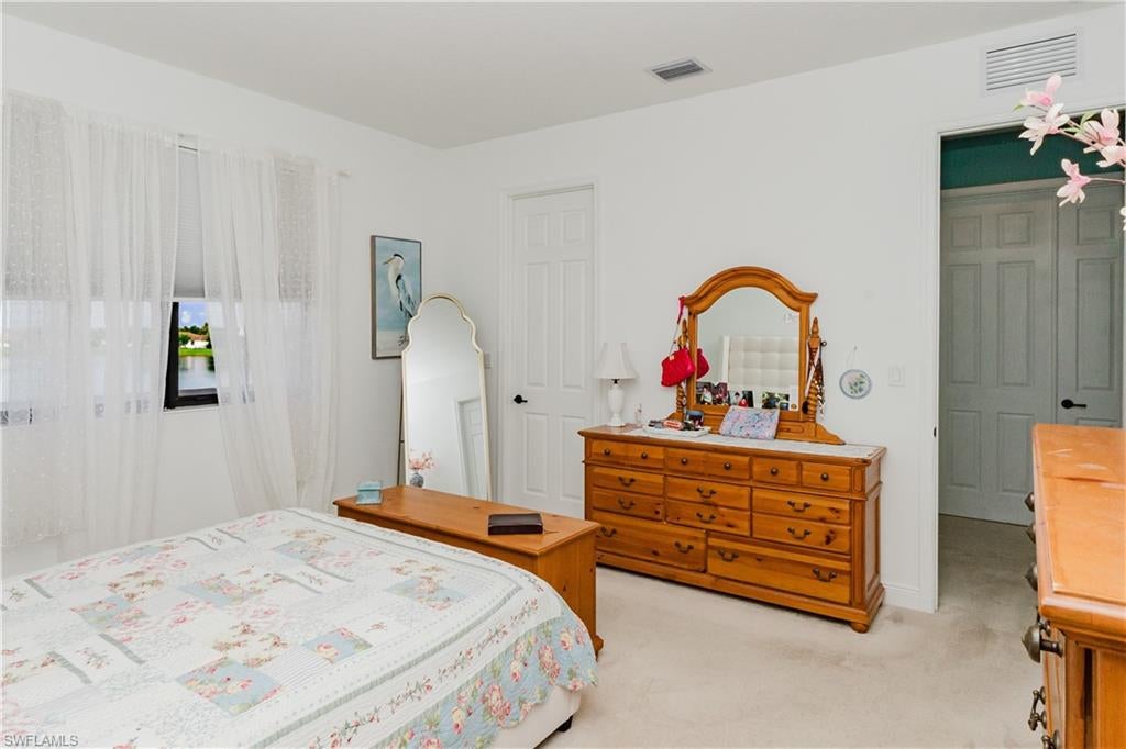 MAPLE RIDGE - Residential