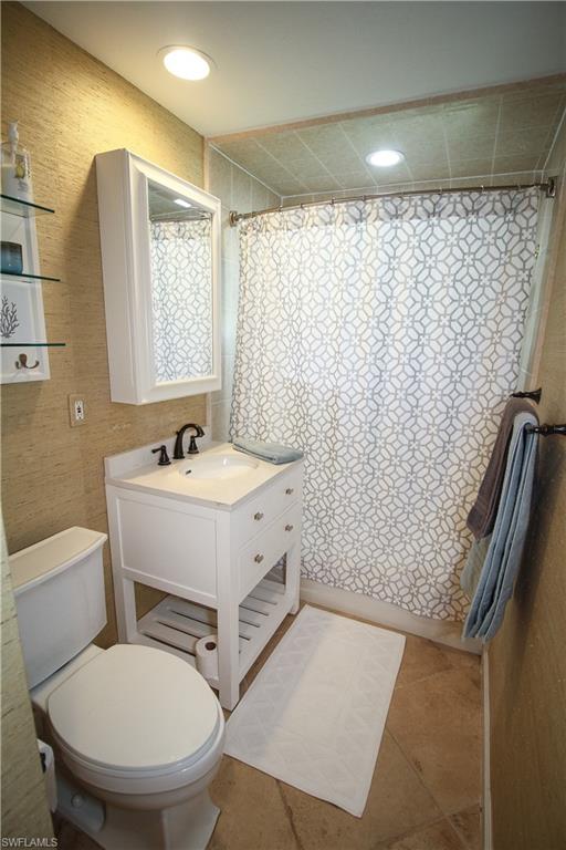 ROYAL HARBOR - Residential Lease