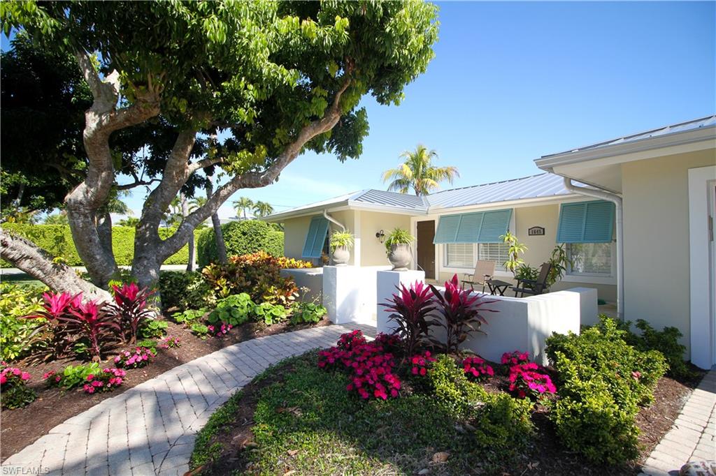 ROYAL HARBOR - Residential Lease