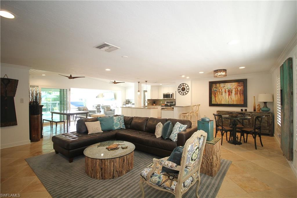 ROYAL HARBOR - Residential Lease