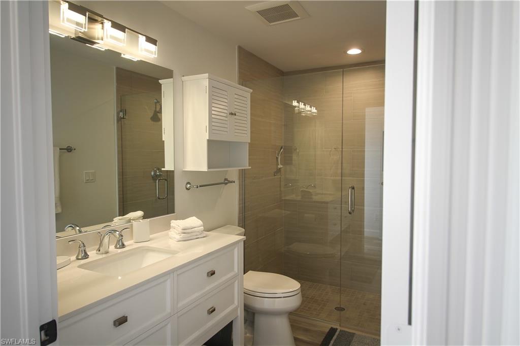 ROYAL HARBOR - Residential Lease