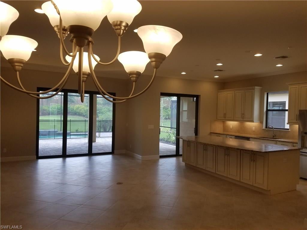 PEBBLE POINTE - Residential
