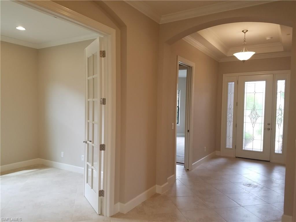 PEBBLE POINTE - Residential