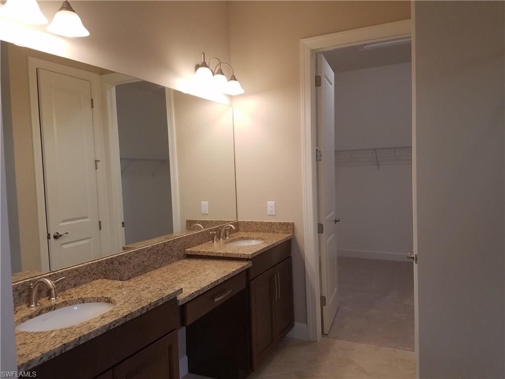 PEBBLE POINTE - Residential