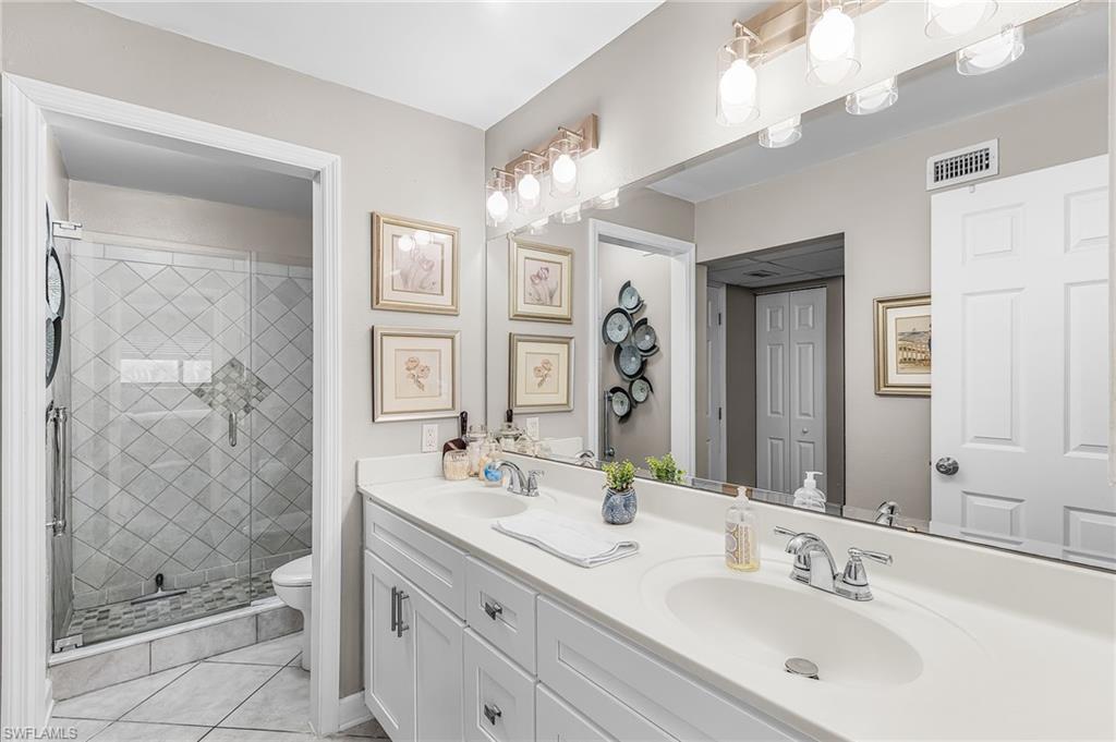 PARKWAY CONDO - Residential
