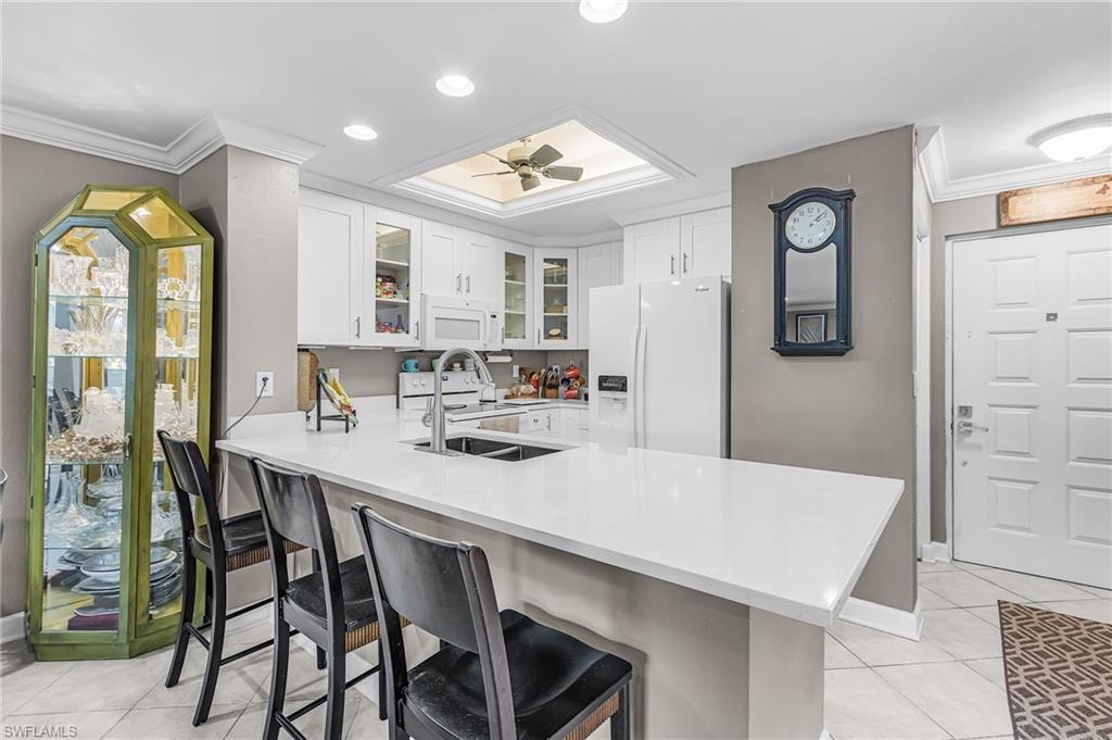 PARKWAY CONDO - Residential