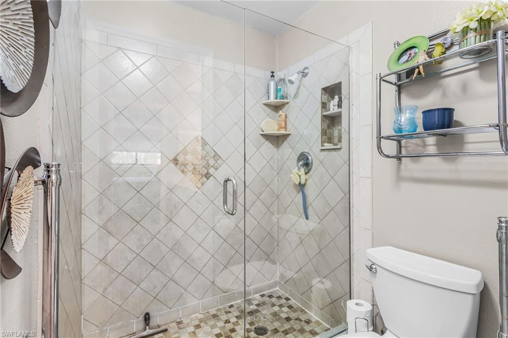 PARKWAY CONDO - Residential