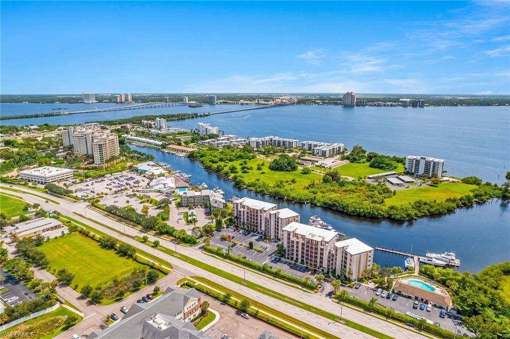 PARKWAY CONDO - Residential