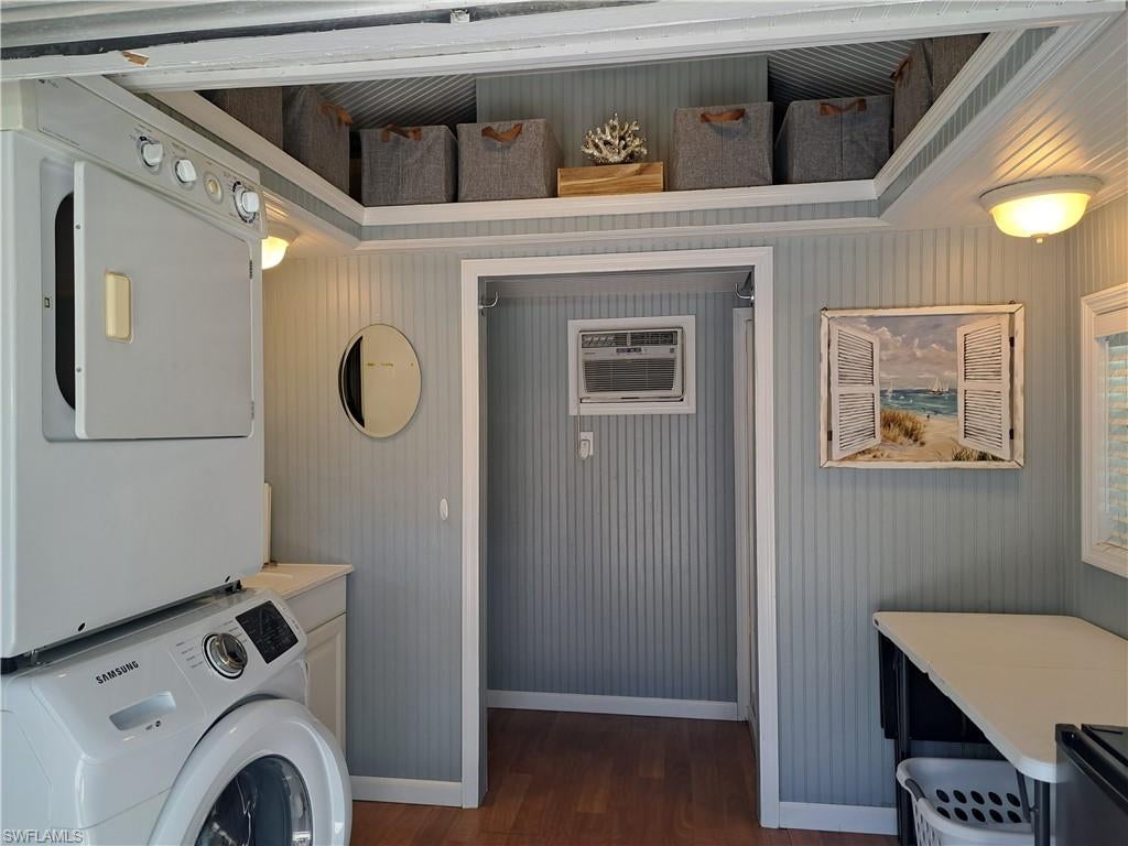 PELICAN LAKE RV RESORT - Land