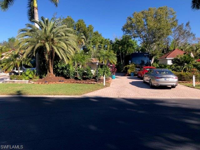PELICAN LAKE RV RESORT - Land